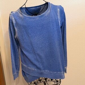 💈💈💈3 for 12$💈💈💈Washed Blue Crewneck Pullover Sweatshirt-Small